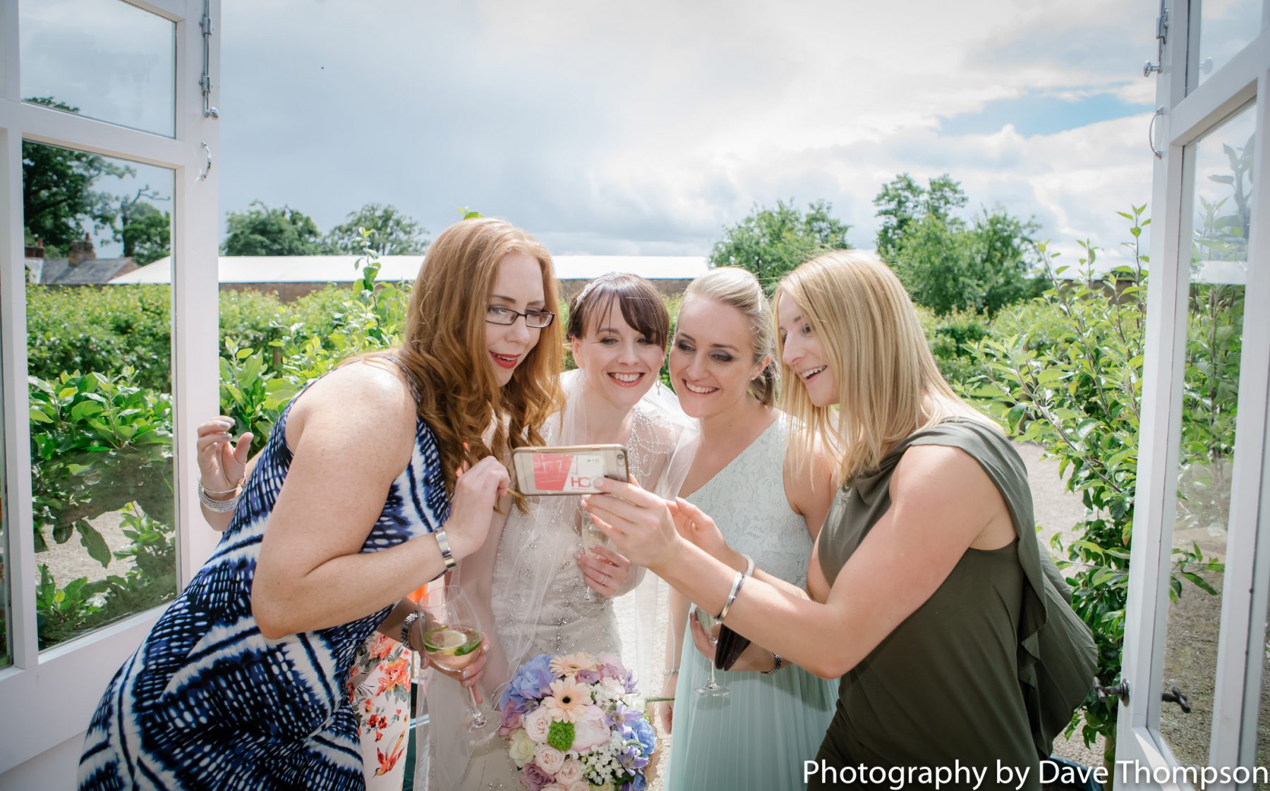 A selfie with the bride
