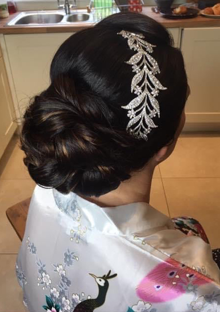 natural bridal make up and hair by Danelle Horan.